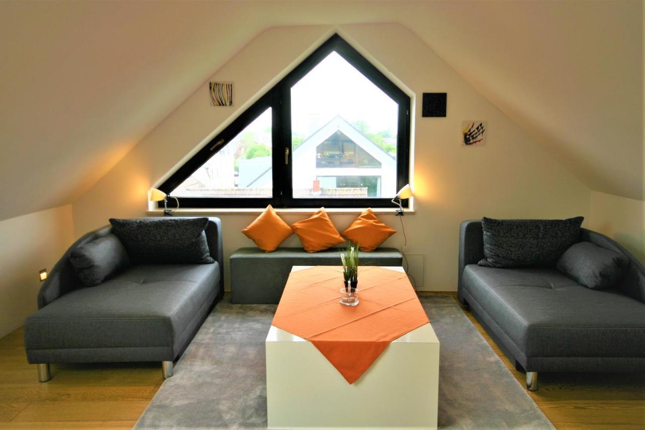 Schacht34 Hotel โอเบอร์เฮาเซิน ภายนอก รูปภาพ