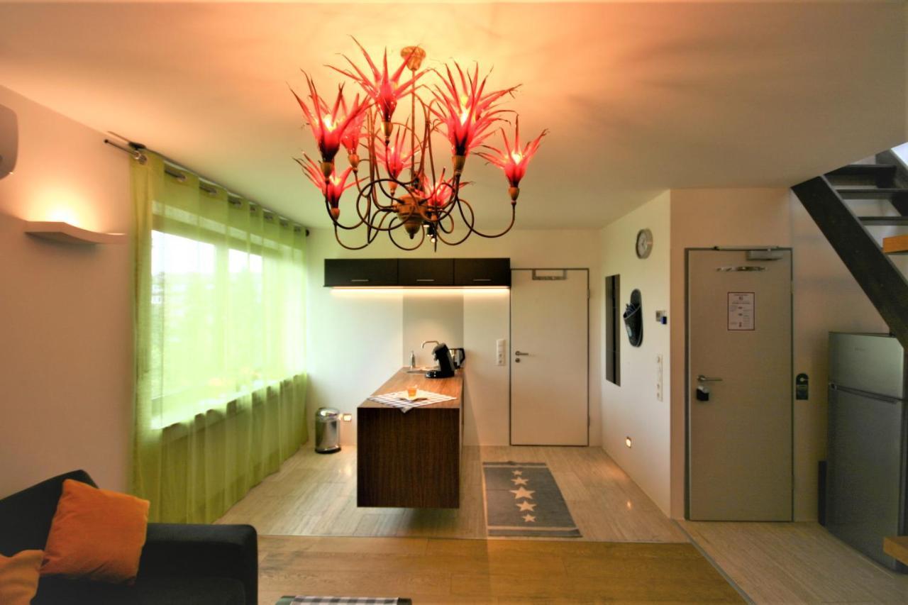 Schacht34 Hotel โอเบอร์เฮาเซิน ภายนอก รูปภาพ
